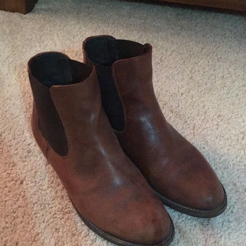 Aldo brown boots